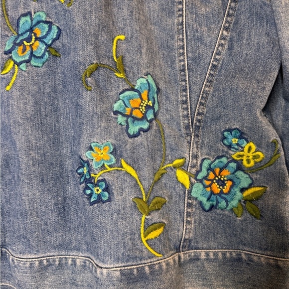 J. Jill Recrafted Repurposed Reimagined No. 19 Floral Jean Jacket Small Petite - Picture 6 of 8